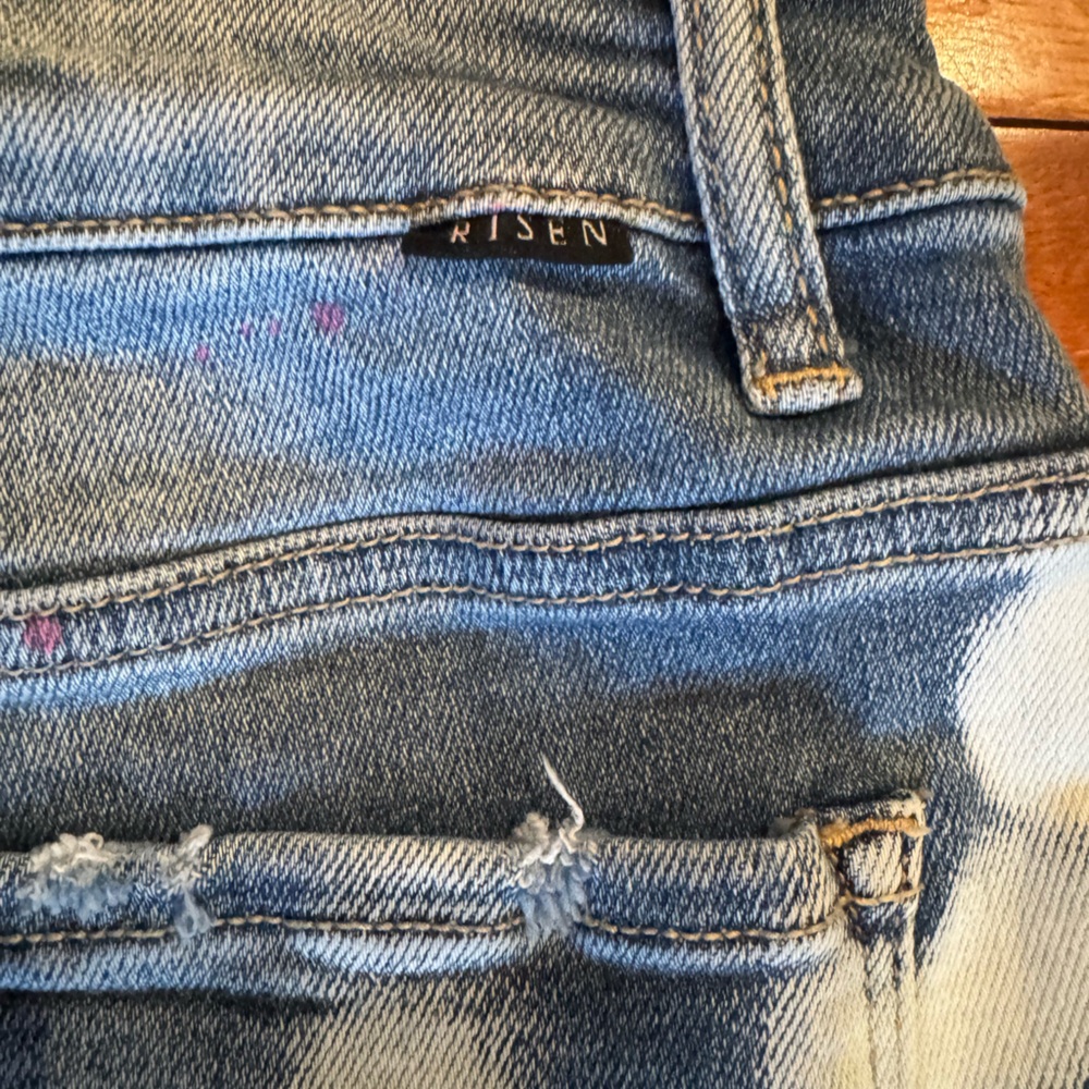 Risen Distressed Denim Shorts-Size Large - Picture 4 of 6